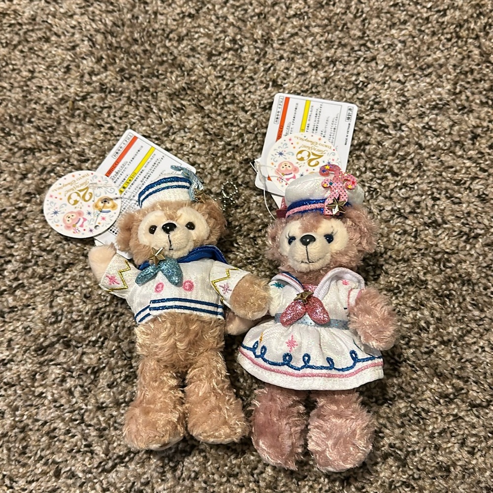 Rare Tokyo Disney Sea Duffy and ShellieMay Marine.